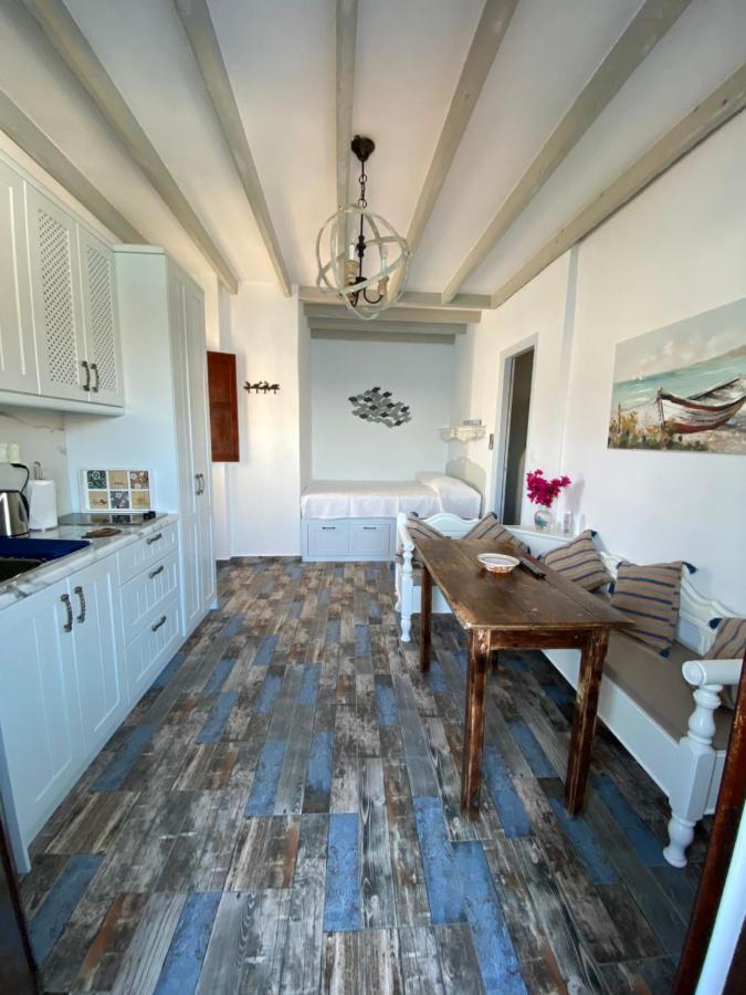 Petridi Maria Suites & Apartments 스칼라 외부 사진